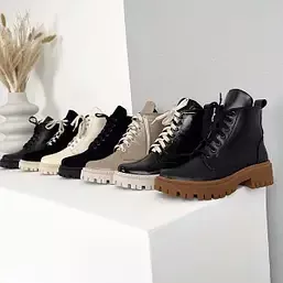 жінорчі ботинки