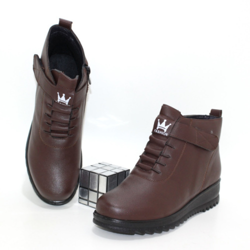 весняні ботинки